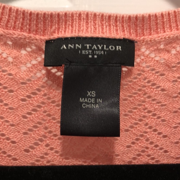 NWOT Ann Taylor Pointelle Cardigan - Picture 3 of 4